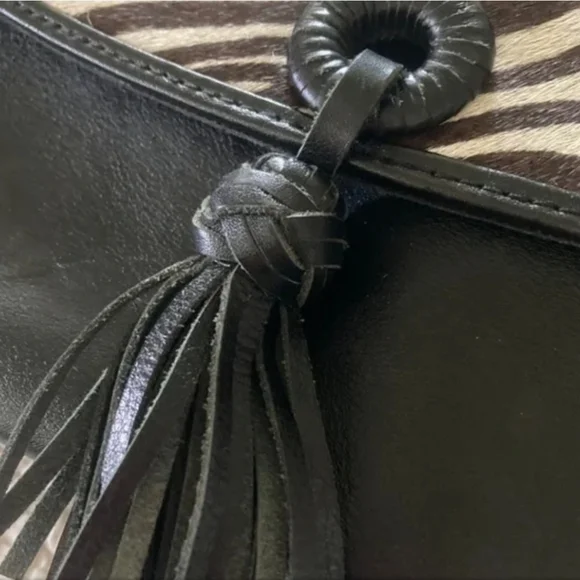 Black & White Zebra Print PATRICIA NASH SATCHEL W/STRAP - Picture 5 of 5